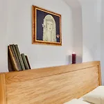 Krumlov Tower Gæstehus 3*