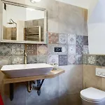 Krumlov Tower Gæstehus