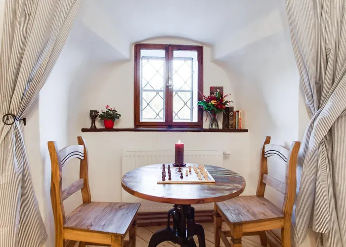 Krumlov Tower Gæstehus 3*